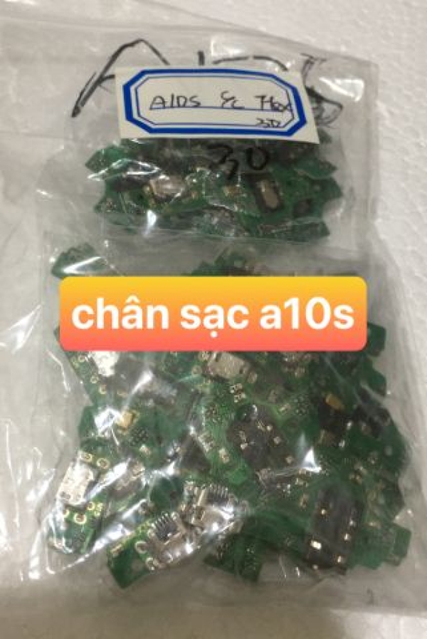 chân sạc a10( cụm)