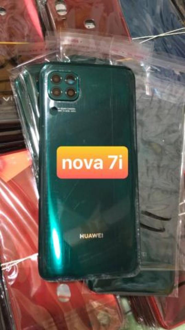 lưng huawei nova 7i ( zin)