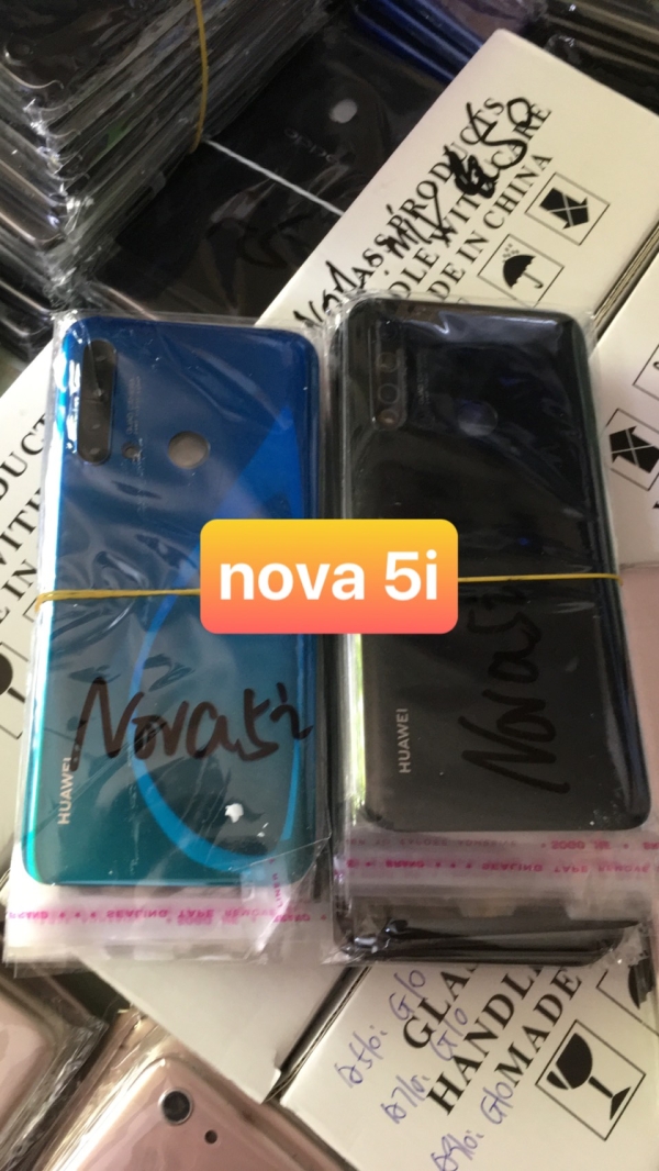 vỏ lưng huawei nova 5i