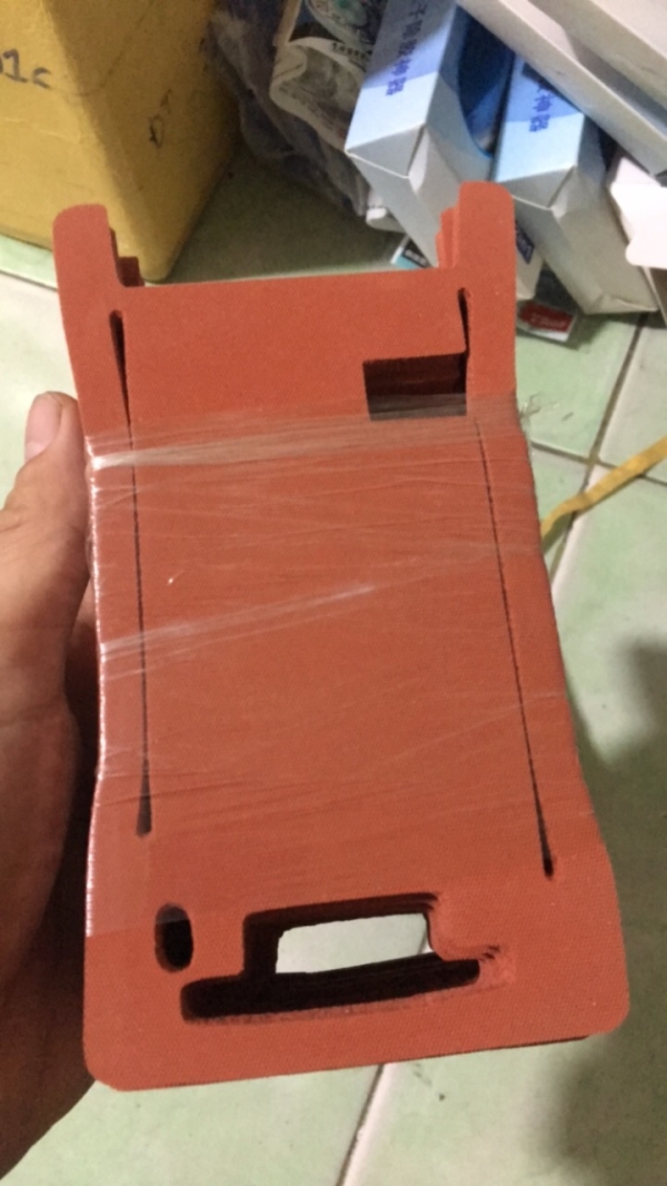 miếng lót đỏ dập màn hình ip6+, ip6s+