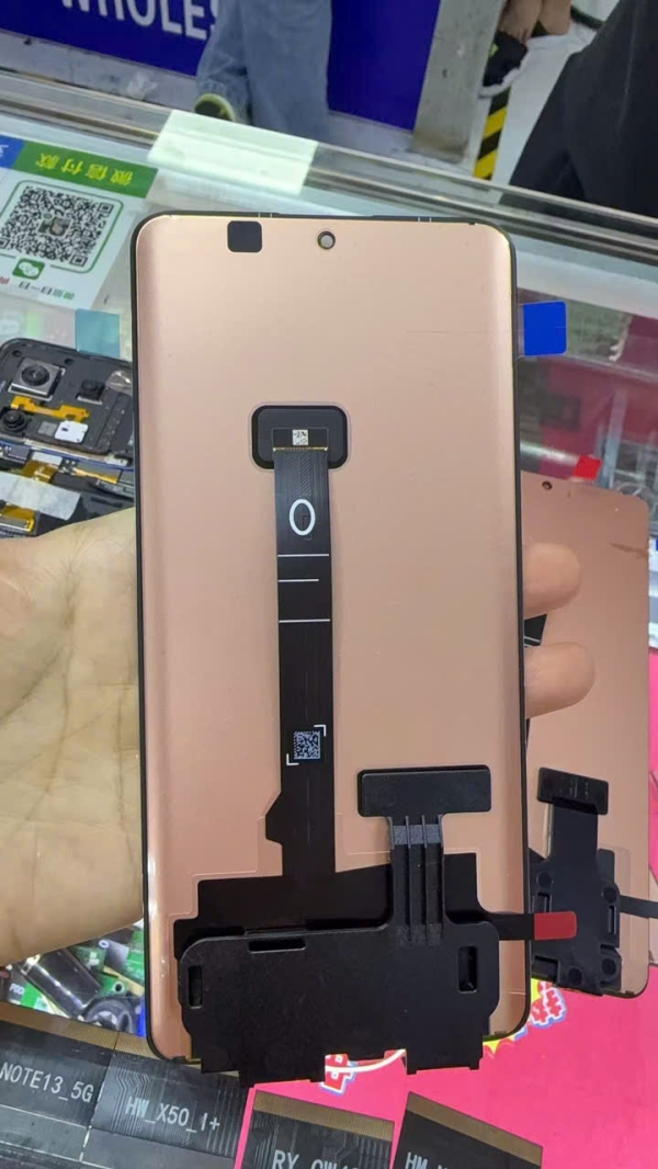 📱 Màn Hình Poco X7 / X7 5G – Màn Cong OLED Full Size, Hiển Thị Đẹp, Giá Rẻ