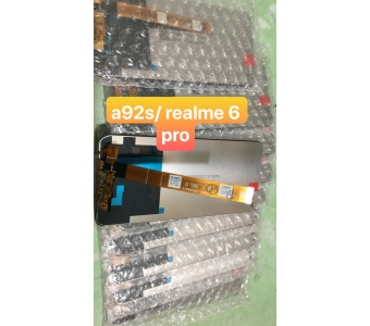 màn hình realme 6 pro